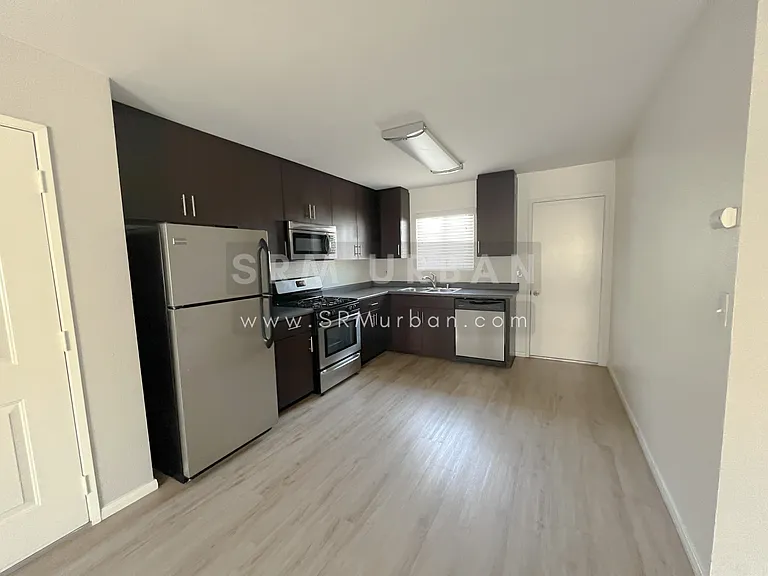 3761 36th St #5 — Photo 2