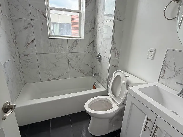 101 64th St #6E — Photo 11