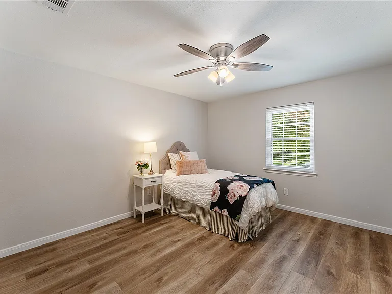 14807 Joshnomi Ln — Photo 32