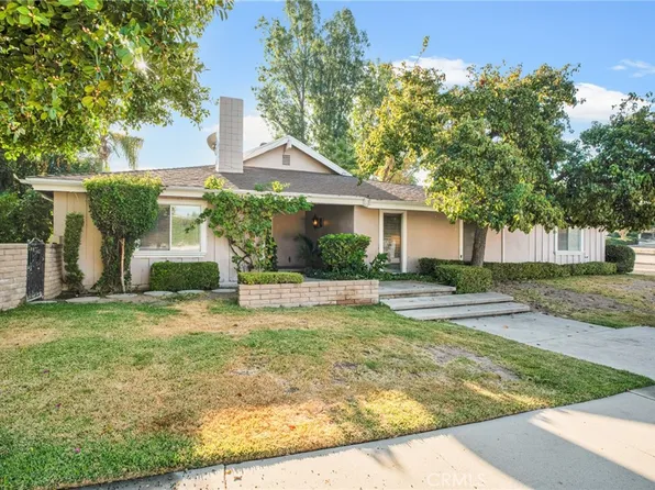 22850 Margarita Dr, Woodland Hills, CA 91364