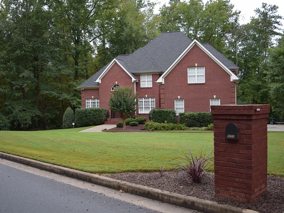 2nd image of 8250 Greenview Drive