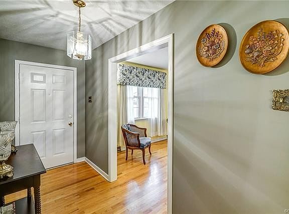 5th image of 2709 Yellow Warbler Ln