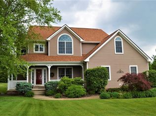 6030 Red Fox Rd, Pendleton, IN 46064