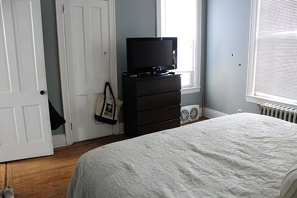 Rented by Luxor Homes & Investment Realty | media 13