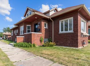 8201 S Kimbark Ave, Chicago, IL 60619