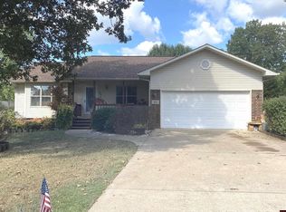 312 Lakeshore Rd, Bull Shoals, AR 72619