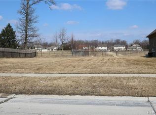 36309 Monroe St, New Baltimore, MI 48047