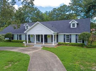 1107 Le Duke Blvd, Longview, TX 75601