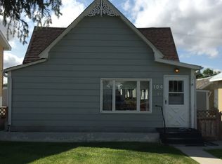 104 N Front St, Conrad, MT 59425