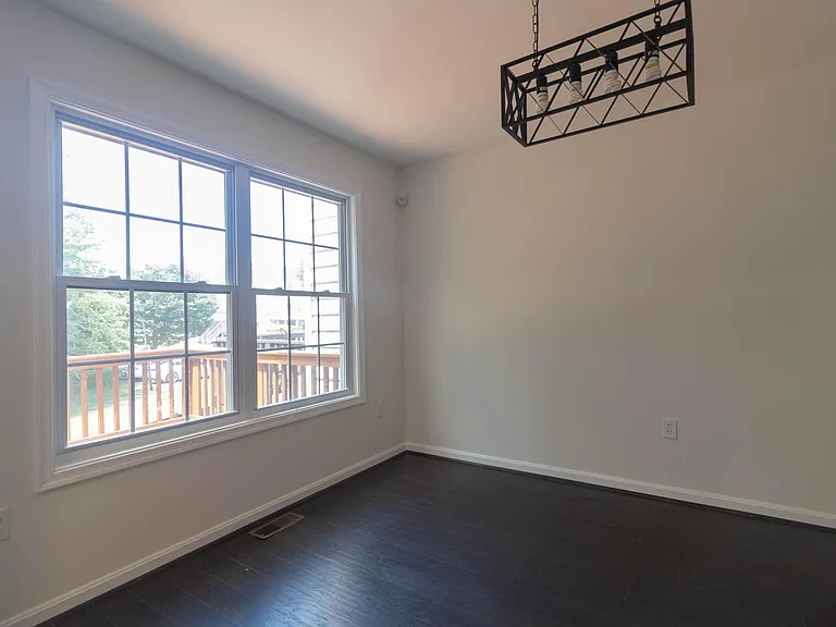 11525 Leland Pl — Photo 30