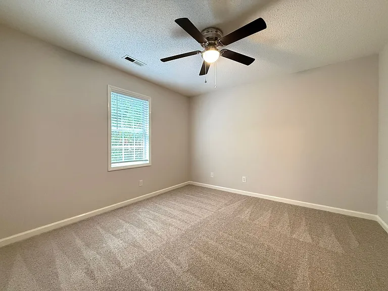 5337 Moss Creek Ln — Photo 16