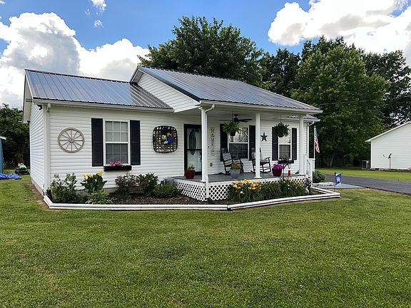 2nd image of 98 Bolton Ln