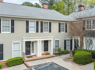 28 Mount Vernon Cir, Sandy Springs, GA 30338
