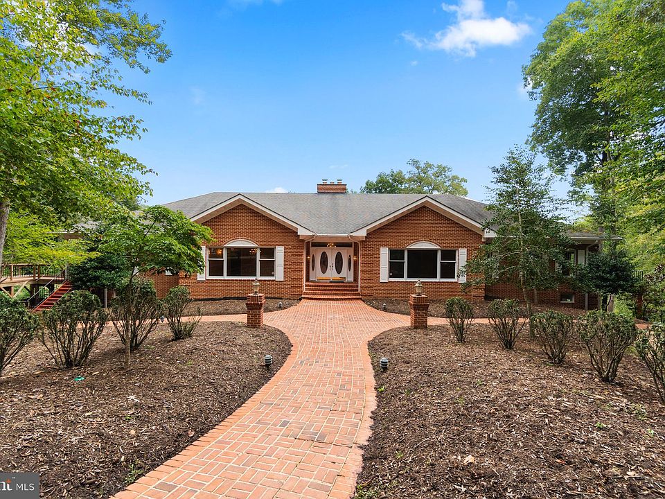 4990 Occoquan Overlook, Woodbridge, VA 22192 Zillow