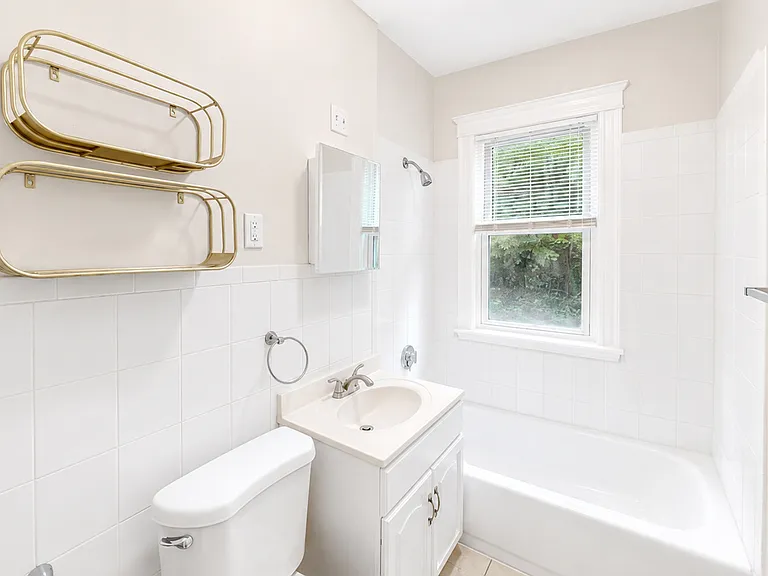 50 Willowwood St #33 — Photo 13