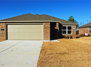 7800 Bridgegate Ave, Springdale, AR 72762