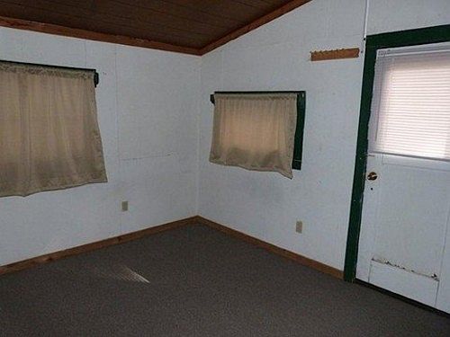 3rd image of 899 Clement St