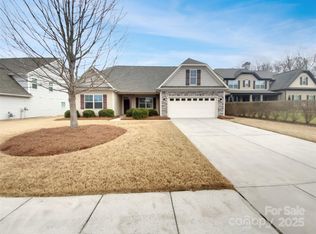1805 Palazzo Dr, Waxhaw, NC 28173