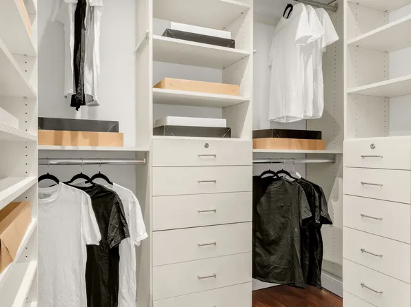 230 East 79th Street image 5 of 20