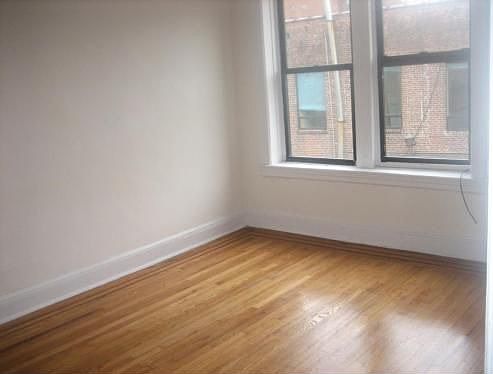 2nd image of 3448 Steinway St