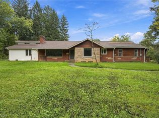1365 Hillandale Dr, Akron, OH 44333