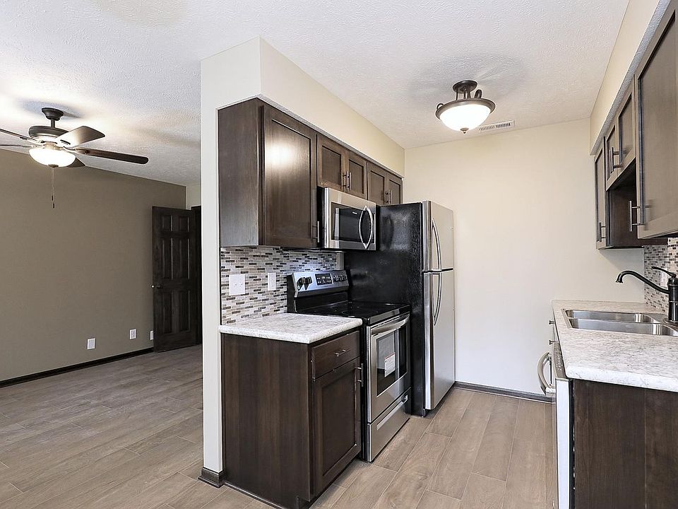 1st image of 4422 S 48th St
