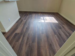 9450 S Western Ave #7, Los Angeles, CA 90047
