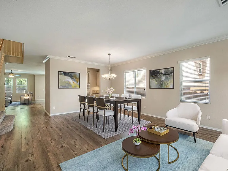 33871 Calafia St — Photo 2