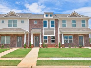 350 Falling Water Ln, Huntsville, AL 35756