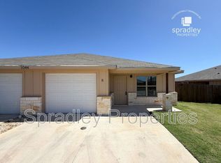 1044B Edwards Dr, Belton, TX 76513