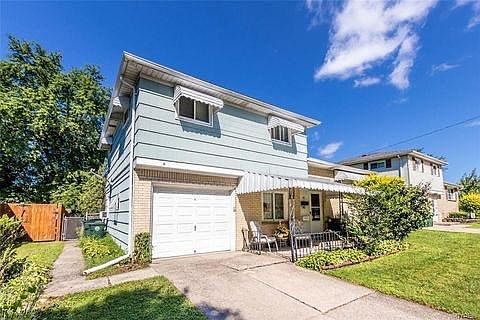 1st image of 56 Antoinette Dr