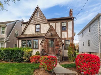 299 Carnation Avenue, Floral Park, NY, 11001