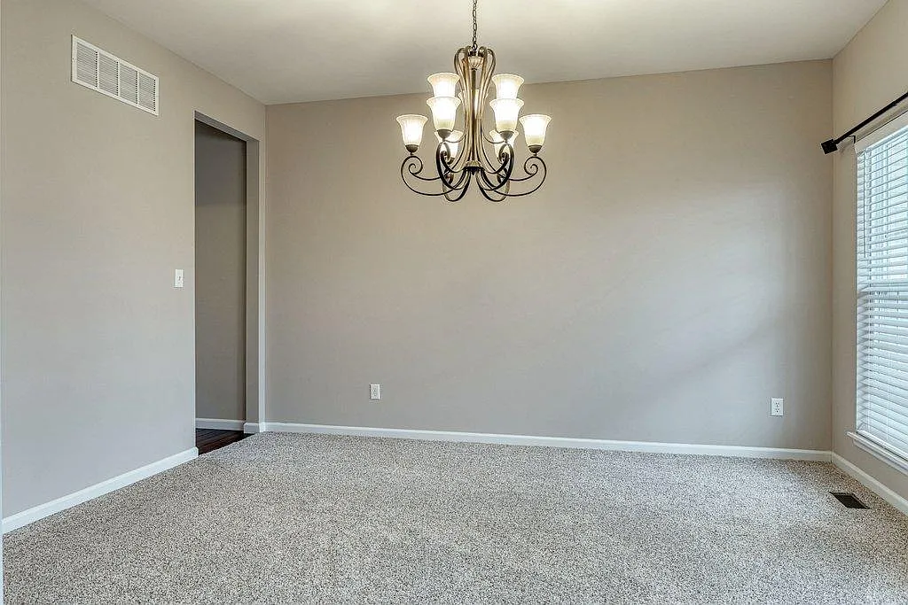 6016 Blake Thomas Dr — Photo 4