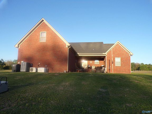 3rd image of 149 County Road 297