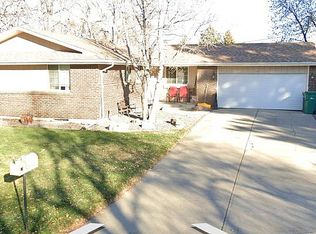 7775 W Woodard Cir, Lakewood, CO 80227