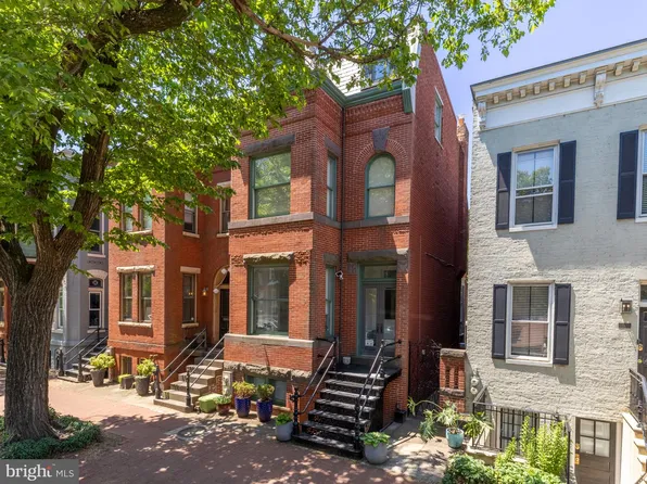 117 11th St SE, Washington, DC 20003