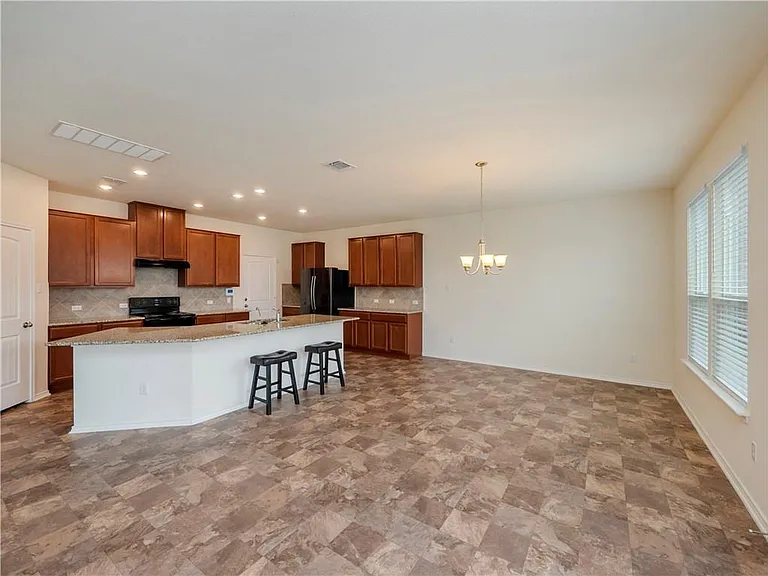 119 Everglades Ave — Photo 8