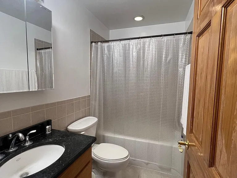 5313 S Harper Ave #2 — Photo 18