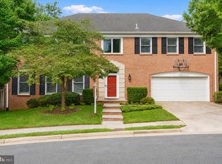 5111 Yuma Pl NW, Washington, DC 20016