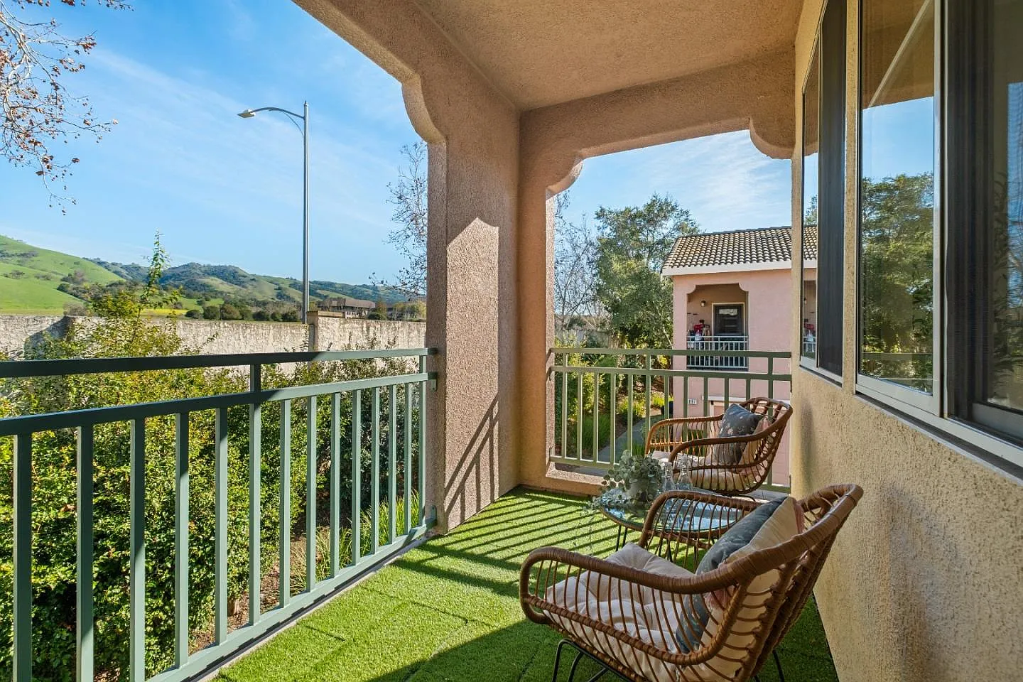 3893 Jasmine Cir photo 1