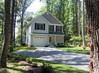 1131 Cod Creek Dr, Heathsville, VA 22473