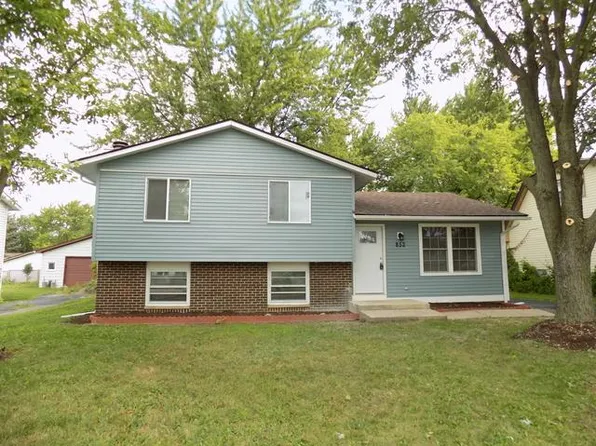 852 Lily Cache Ln, Bolingbrook, IL 60440