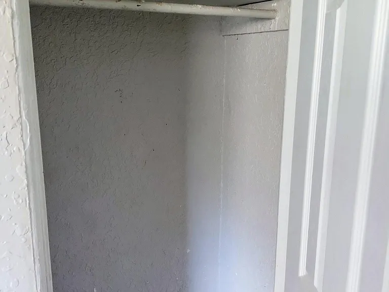 1231 McConihe St #4 — Photo 9