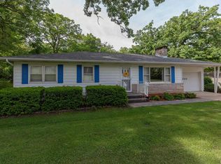 12312 Niabi Zoo Rd, Coal Valley, IL 61240