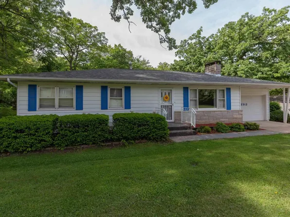 12312 Niabi Zoo Rd, Coal Valley, IL 61240