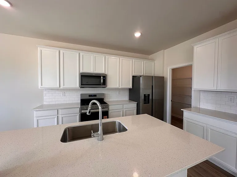 16913 Aiken Ridge Cir — Photo 7