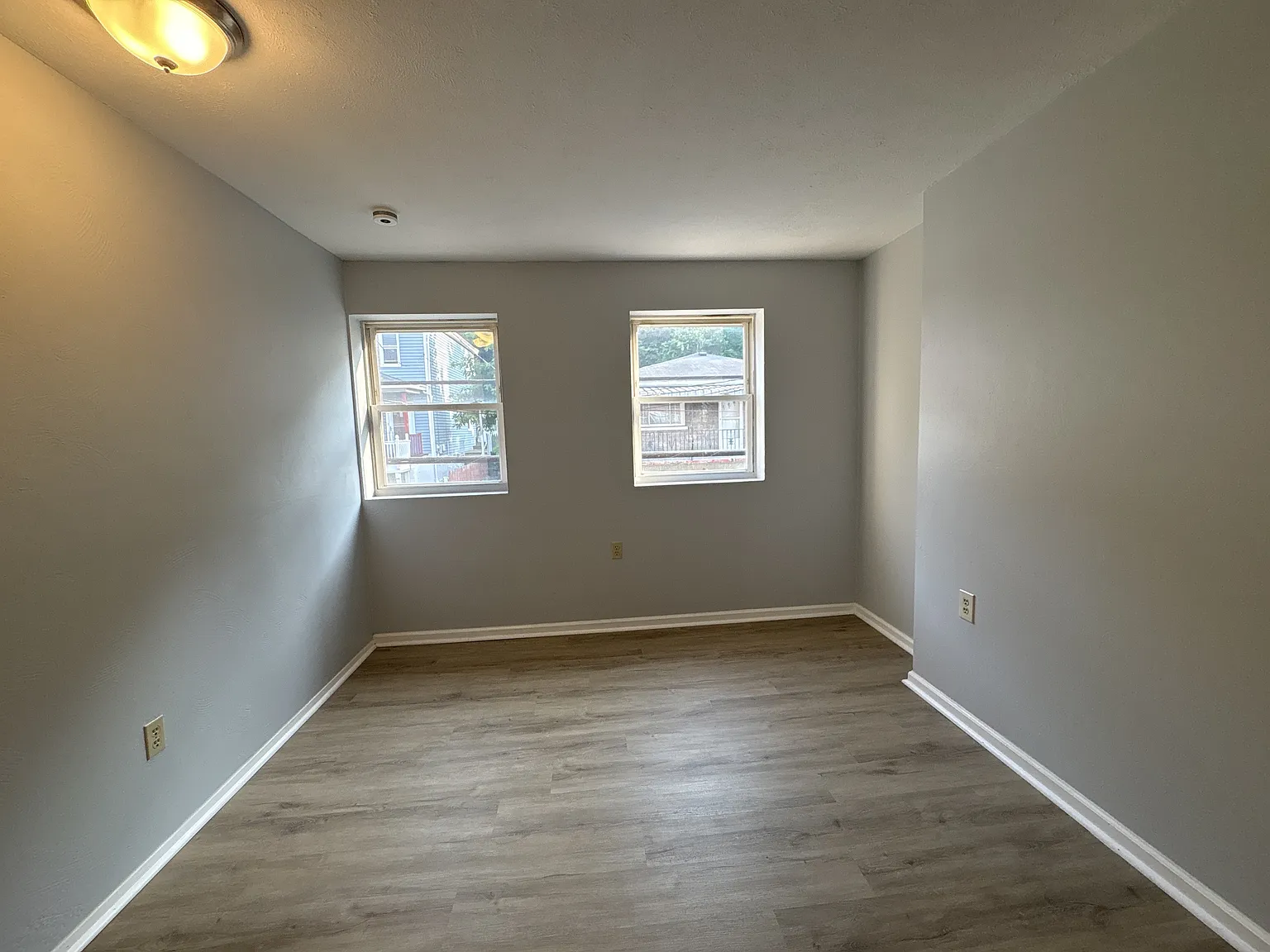 1450 Fleming Avenue - 2 — Photo 4