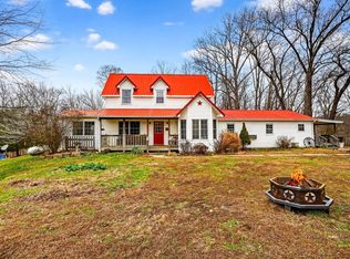 1521 Sam Gilliland Rd, Oak Hill, OH 45656