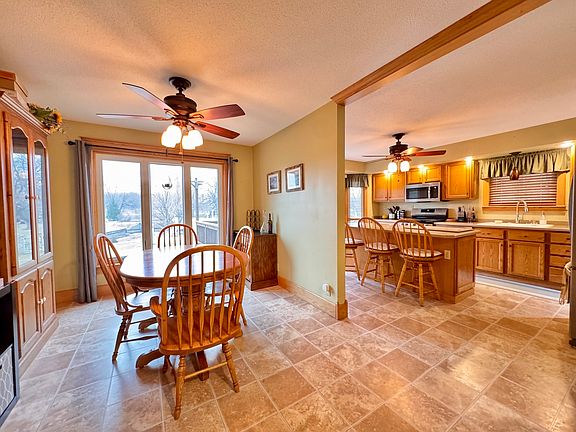 5th image of 756 Marine Dr