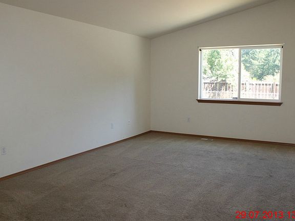 2nd image of 25511 36th Ave E